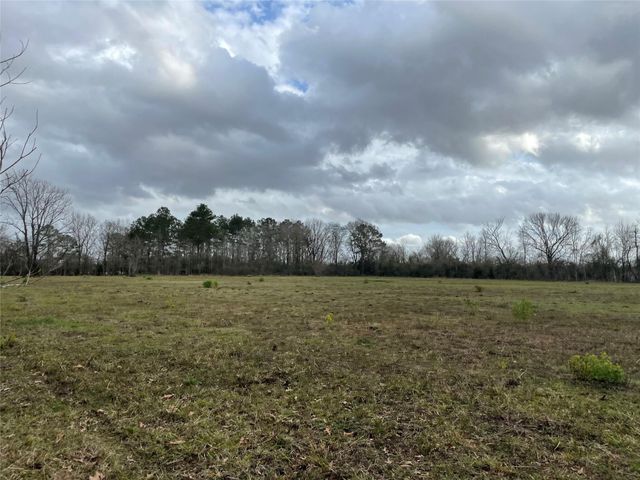 000 County Road 2367, Liberty, TX 77575