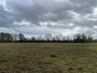 000 County Road 2367, Liberty, TX 77575