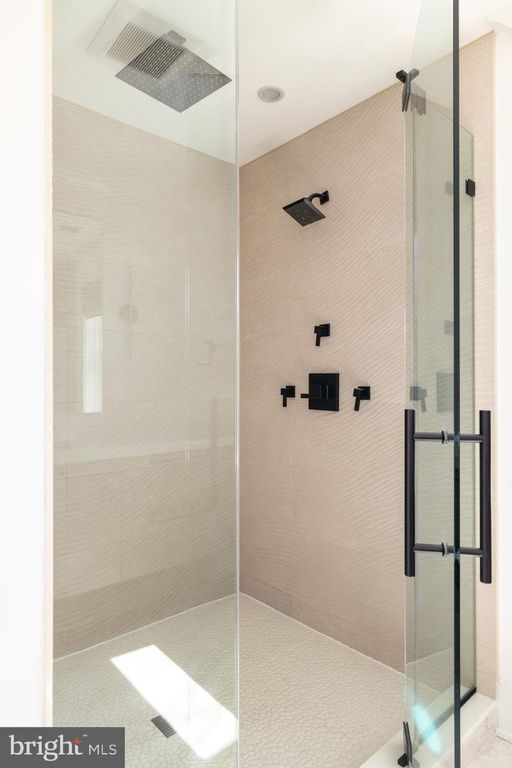 Image 33 of property listing at 7208 RIDGEWOOD AVE, Chevy Chase, MD 20815