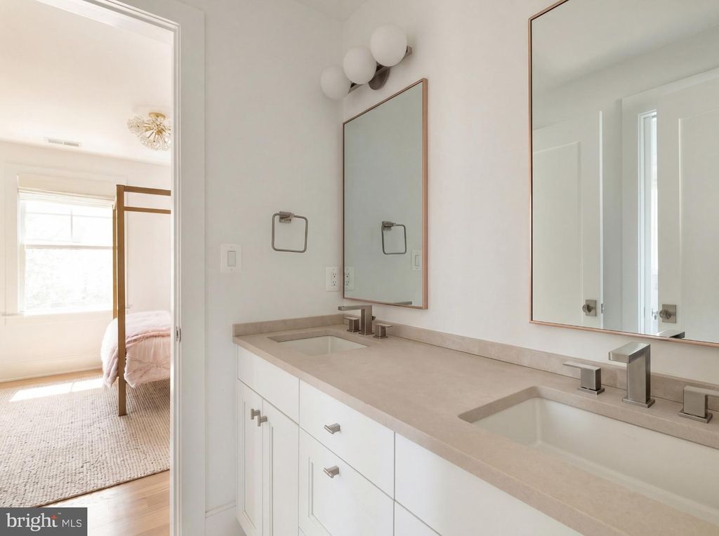Image 38 of property listing at 7208 RIDGEWOOD AVE, Chevy Chase, MD 20815