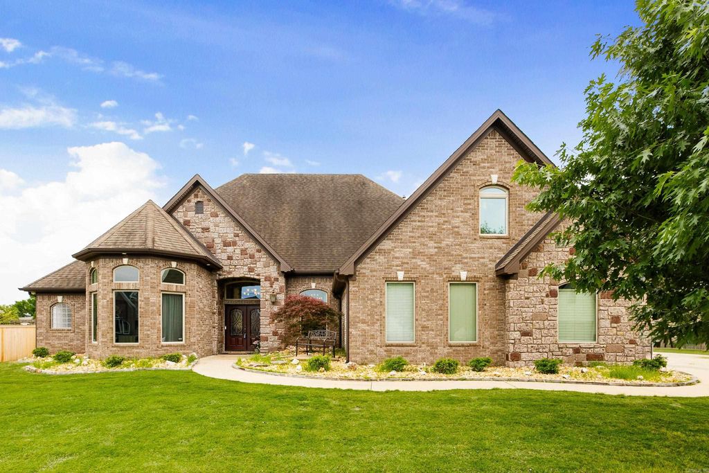 6557 Westminster, Benton, AR 72019