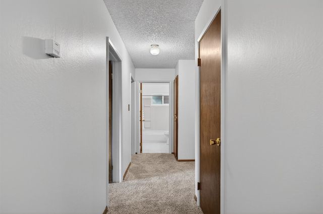 9723 Parktree Way, Elk Grove, CA 95624