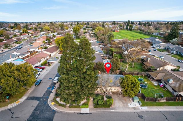 9723 Parktree Way, Elk Grove, CA 95624