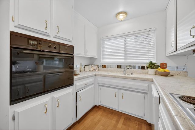 9723 Parktree Way, Elk Grove, CA 95624