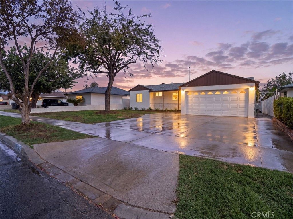 12795 16th, Chino, CA 91710 — photo 2