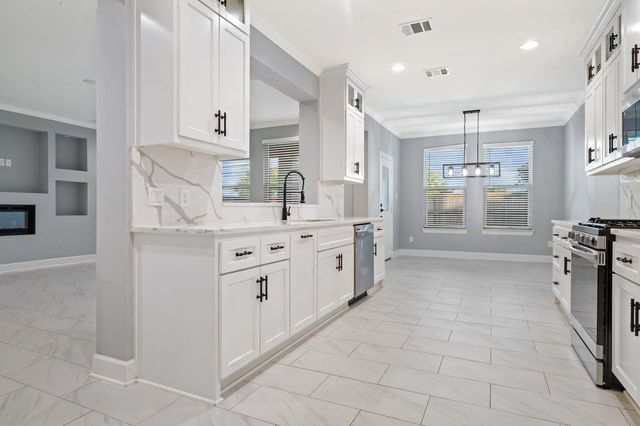 2730 J R Drive, Manvel, TX 77578