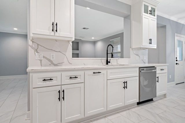 2730 J R Drive, Manvel, TX 77578