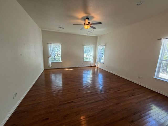 279 Hcr 1367, Hillsboro, TX 76645