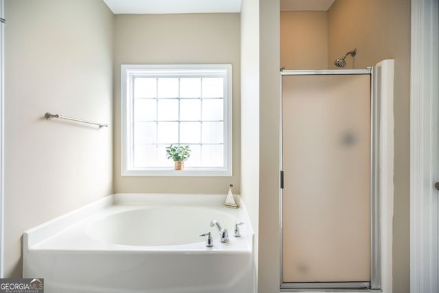 303 Gray Fox Crossing, Bonaire, GA 31005