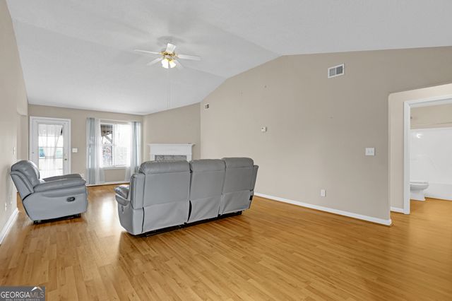 313 Harris Avenue, Locust Grove, GA 30248