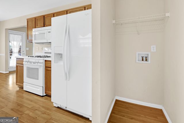 313 Harris Avenue, Locust Grove, GA 30248