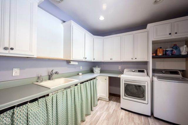 13248 Fairwood Drive, Mccordsville, IN 46055
