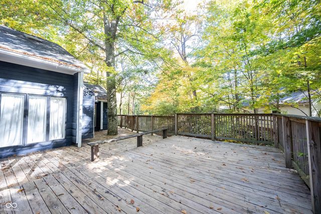 13248 Fairwood Drive, Mccordsville, IN 46055
