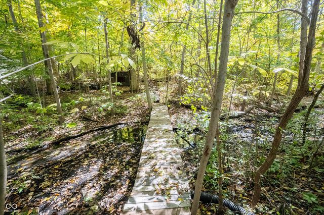 13248 Fairwood Drive, Mccordsville, IN 46055
