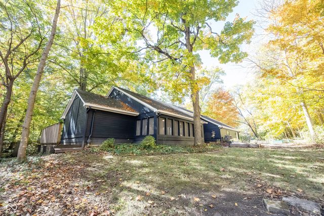 13248 Fairwood Drive, Mccordsville, IN 46055