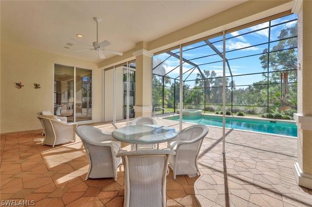 3625 Olde Cottage LN, Bonita Springs, FL 34134