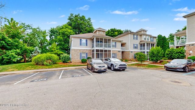 5300 Carolina Crossings Way 101, Louisville, KY 40219