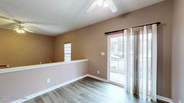 5300 Carolina Crossings Way 101, Louisville, KY 40219