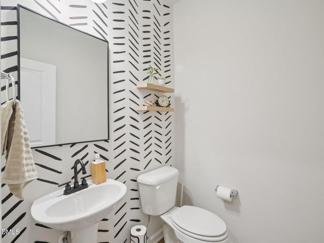 152 Lennei Lane, Garner, NC 27529