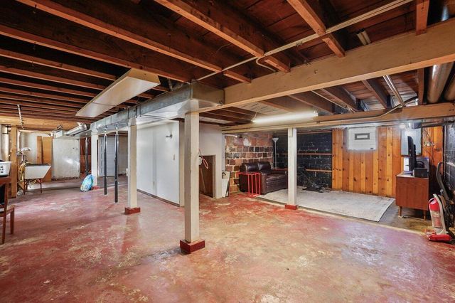 144 N Michigan Avenue, Hobart, IN 46342