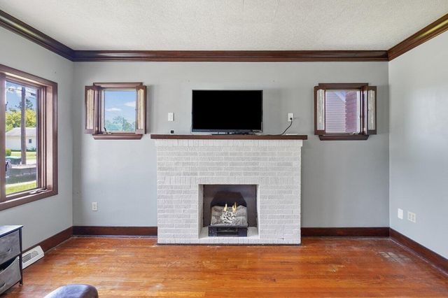 144 N Michigan Avenue, Hobart, IN 46342