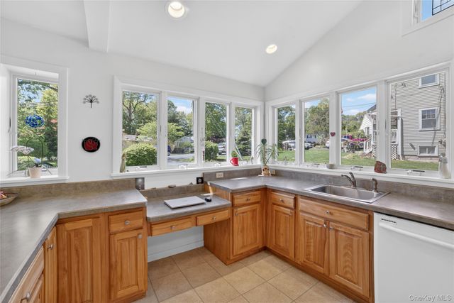 46 Cardoza Avenue, Mohegan Lake, NY 10567