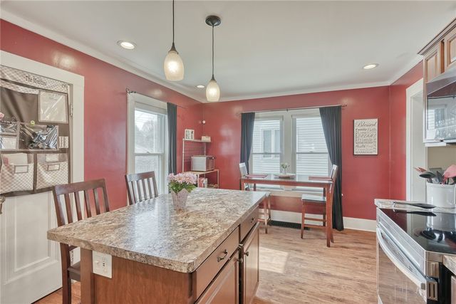 38 Mapledale Street, Rochester, NY 14609