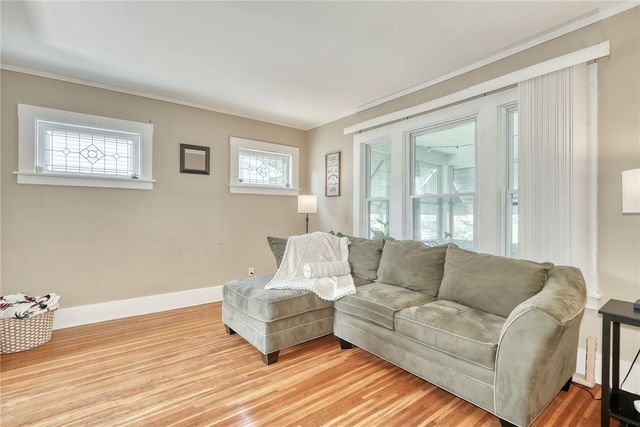 38 Mapledale Street, Rochester, NY 14609