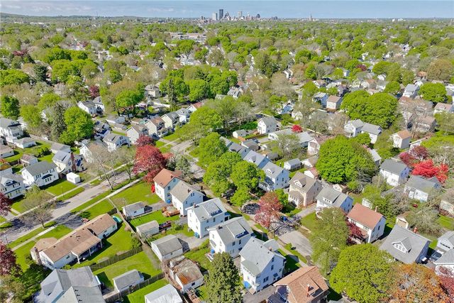 38 Mapledale Street, Rochester, NY 14609