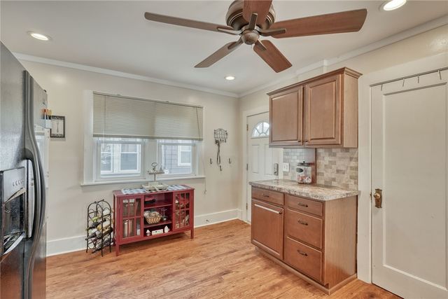 38 Mapledale Street, Rochester, NY 14609