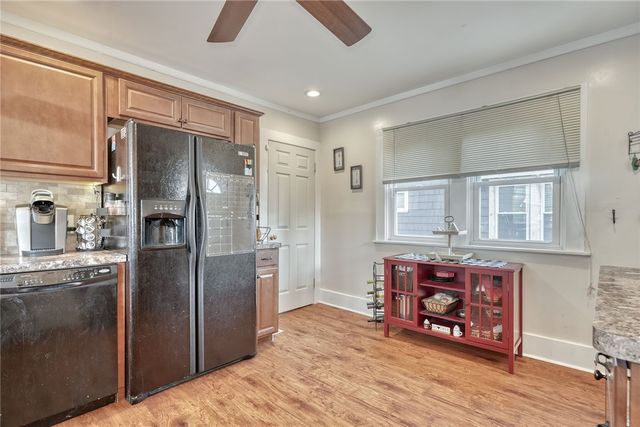 38 Mapledale Street, Rochester, NY 14609