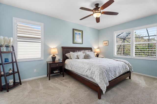 445 NW Sunflower Place, Jensen Beach, FL 34957