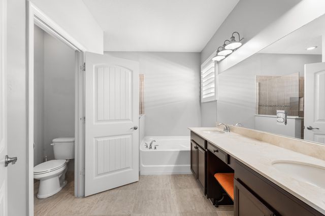 445 NW Sunflower Place, Jensen Beach, FL 34957