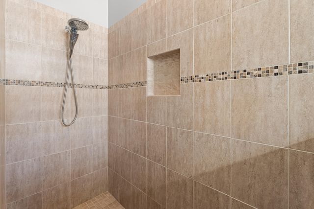 445 NW Sunflower Place, Jensen Beach, FL 34957