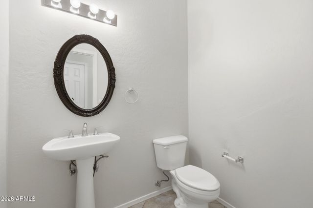 8216 W CROCUS Drive, Peoria, AZ 85381