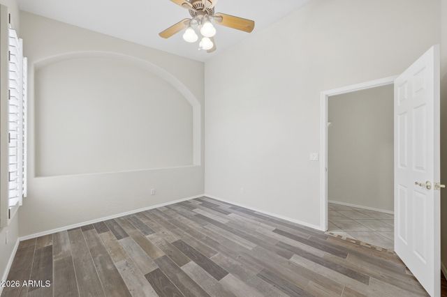 8216 W CROCUS Drive, Peoria, AZ 85381