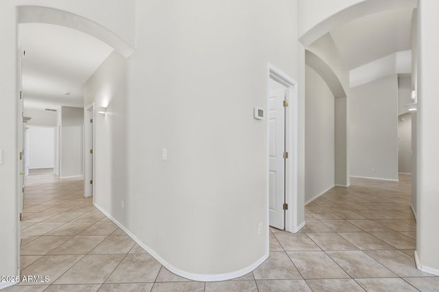 8216 W CROCUS Drive, Peoria, AZ 85381