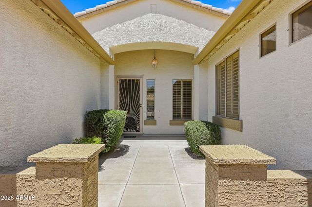 8216 W CROCUS Drive, Peoria, AZ 85381