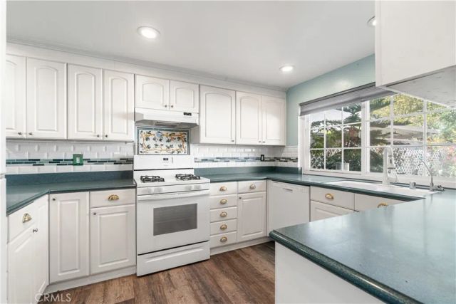 13233 Oakwood, La Mirada, CA 90638