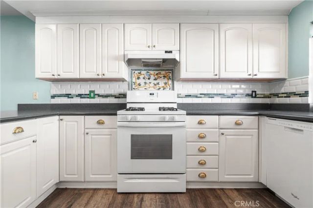 13233 Oakwood, La Mirada, CA 90638