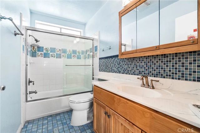 13233 Oakwood, La Mirada, CA 90638