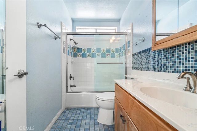 13233 Oakwood, La Mirada, CA 90638