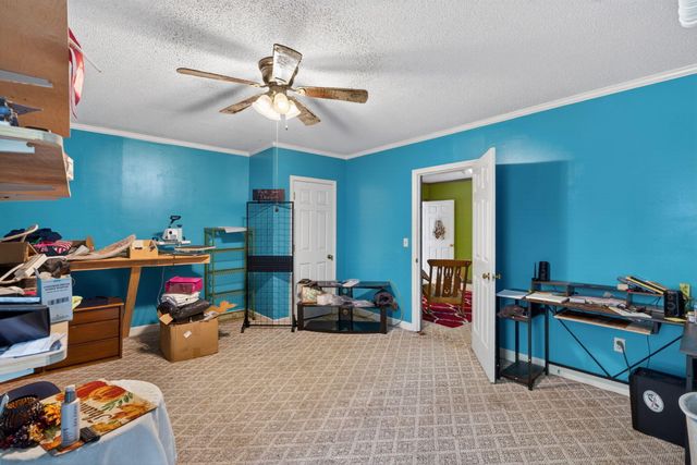 650 Hampton Street, Elloree, SC 29047