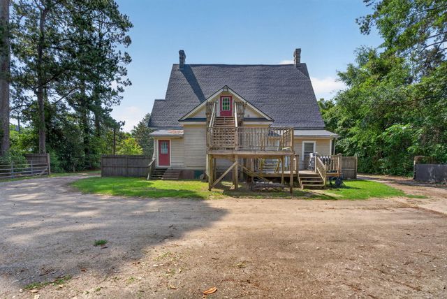 650 Hampton Street, Elloree, SC 29047