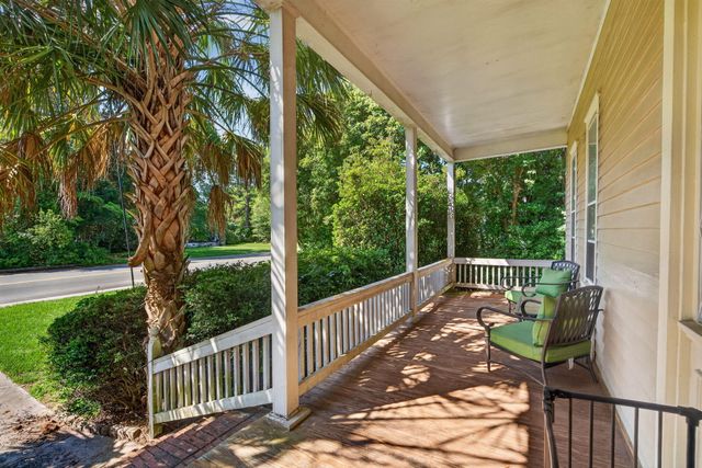 650 Hampton Street, Elloree, SC 29047