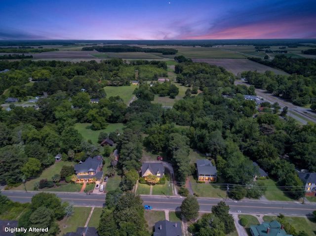 650 Hampton Street, Elloree, SC 29047