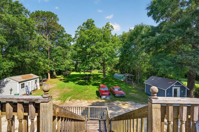 650 Hampton Street, Elloree, SC 29047