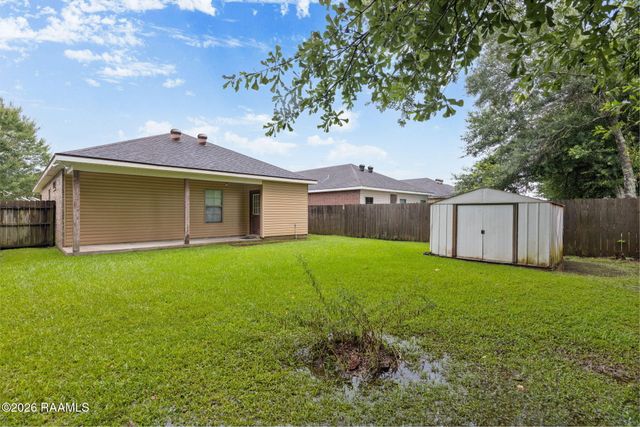 203 Sunflower Estates Lane, Carencro, LA 70520