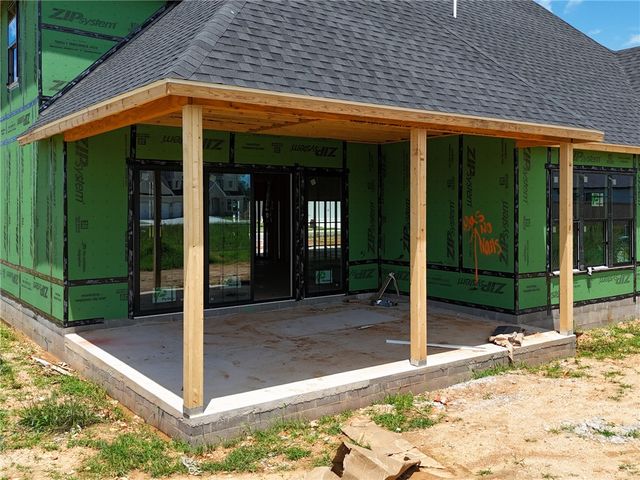 6583 County Avenue, Springdale, AR 72762