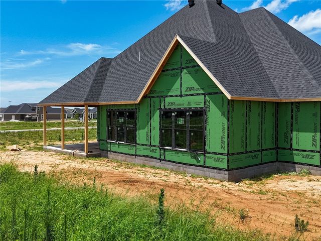 6583 County Avenue, Springdale, AR 72762